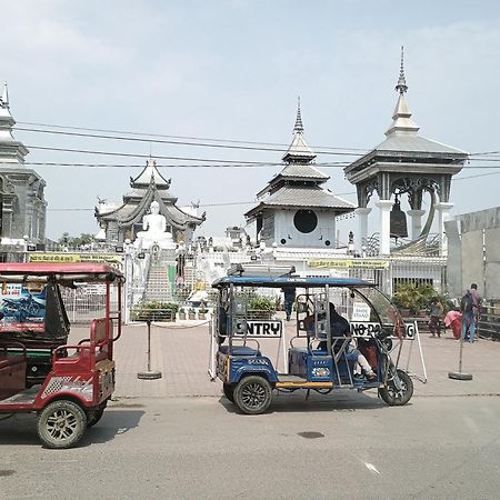 Budha Ashram Guest House Bodh Gaya Exterior photo